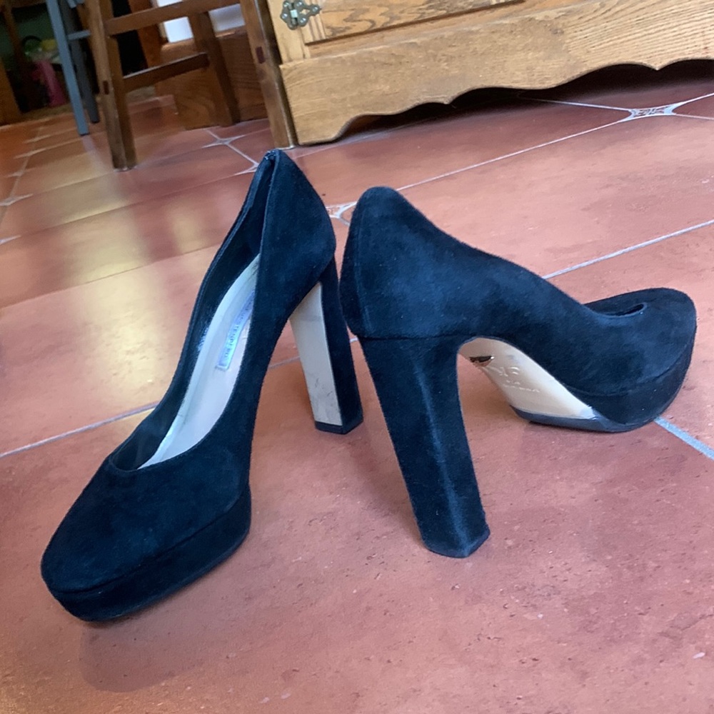 Diane Von Furstenberg high heel size 8.5